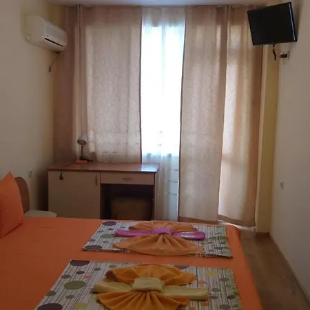 Ivanovi Pensionat 3*