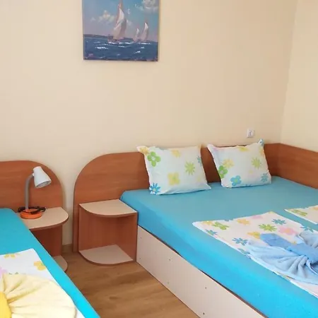 ゲストハウス Ivanovi プリモルスコ