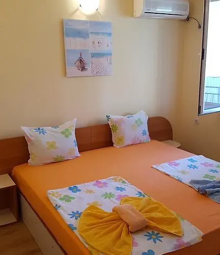 Casa de hóspedes Ivanovi 3*